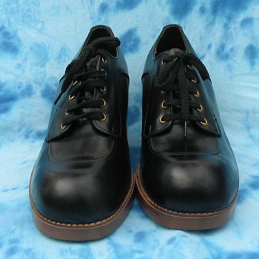 1970’s JET BLACK vintage platform shoes 9.5D | DressThatMan