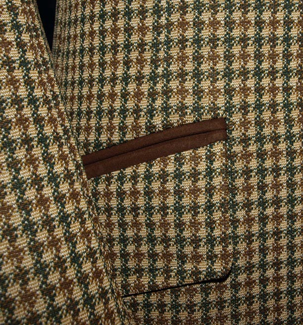 Unworn vintage 70s wide lapel blazer 41L | DressThatMan