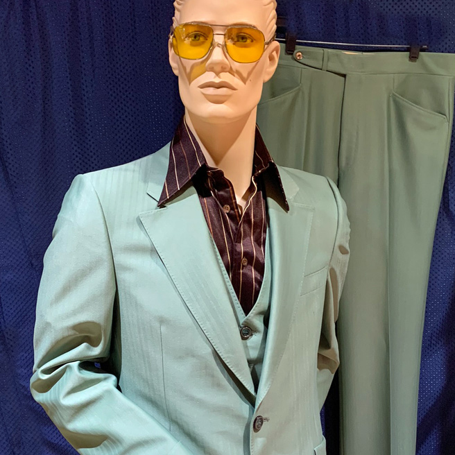 70s 3PC mens vintage suit 42 35W | DressThatMan